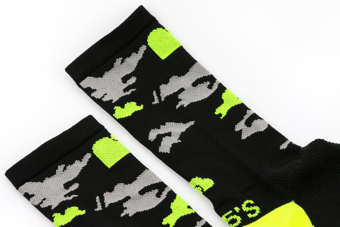 BASE CARTEL M05's Socks